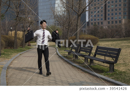 Businessman Businessman 39541426