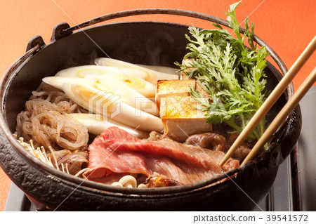 Sukiyaki 39541572