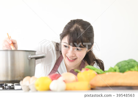 Women's lifestyle cooking class Women's lifestyle cooking class 39548563