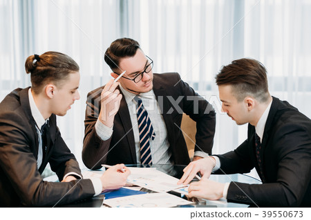 manager meeting business men information analysis manager meeting business men information analysis 39550673