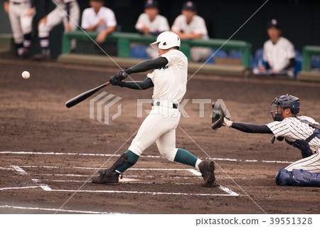 high school baseball  39551328