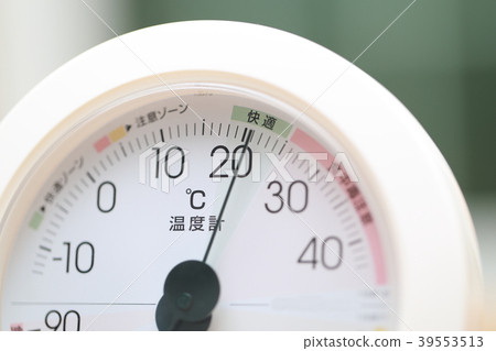 Hygrometer (observation scale thermometer measurement measurement temperature small goods miscellaneous goods lifestyle comfortable close up) 39553513