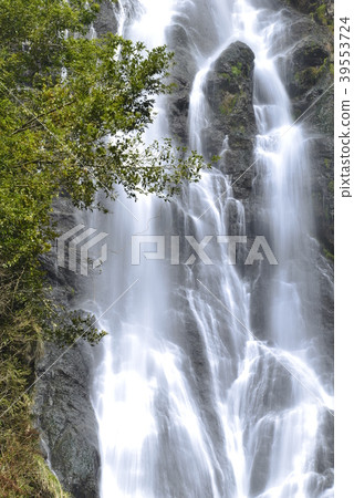 [岡山縣真庭市] ba瀑布（日本精選100處瀑布） 39553724