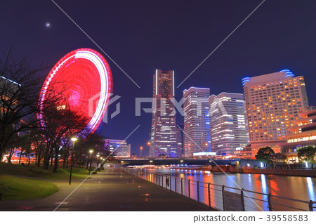 Night view of Minato Mirai 39558583