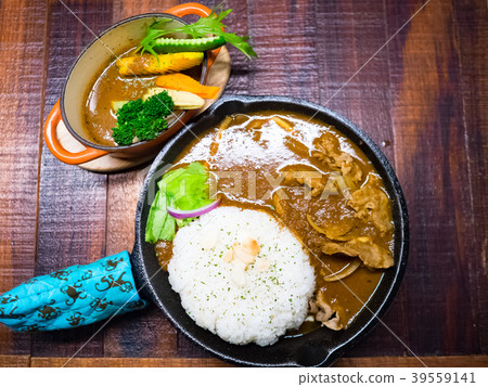 Pork stir-fried vegetable curry rice 39559141