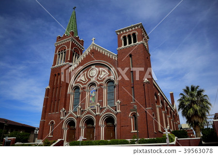 St. Patrick's Cathedral (Texas El Paso, USA) 39563078