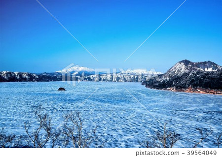 早春的摩週湖 早春的摩週湖 39564049