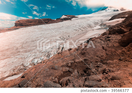 Volcano Tronador and glaciers of Alerce and Castano Overa 39566377