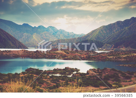 Lake near Potrerillos, RN 7, Andes, Argentina 39566385