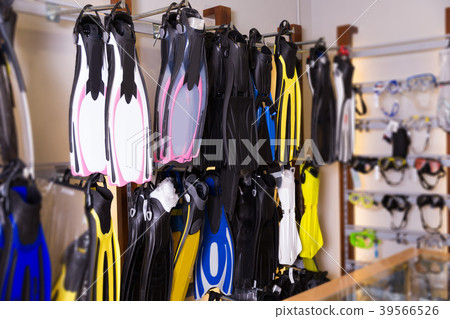 Variety flippers are showing on the showcase 39566526