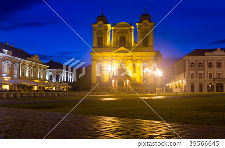 Roman Catholic Dome on Unirii Square, Timisoara Roman Catholic Dome on Unirii Square, Timisoara 39566645