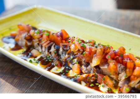 Tataki de atun spanish national dish Tataki de atun spanish national dish 39566793