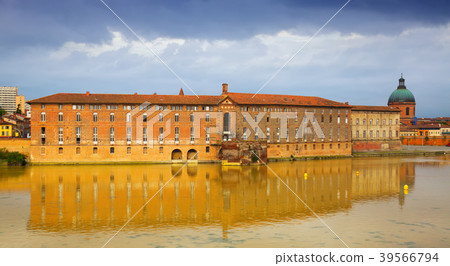 Museum of History of Medicine in Toulouse Museum of History of Medicine in Toulouse 39566794