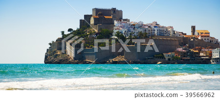 View of Peniscola from the beach 39566962