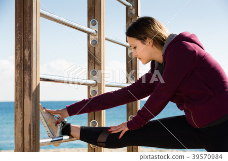 Happy adult woman training 39570984