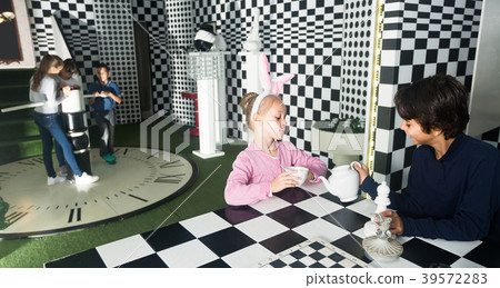 Children in quest room Children in quest room 39572283