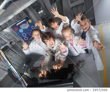 Children playing in bunker questroom Children playing in bunker questroom 39572498