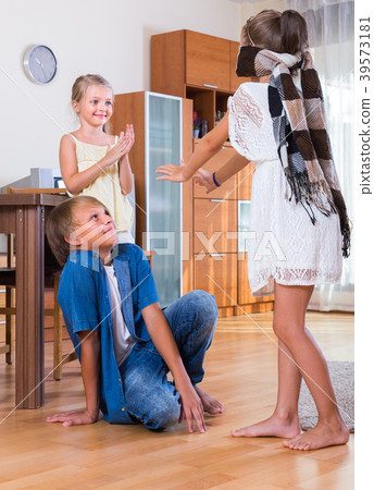 Children playing in Kagome at home. Children playing in Kagome at home. 39573181