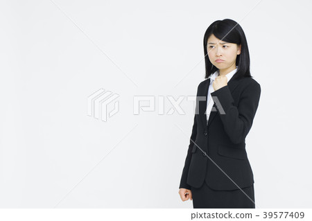 年輕的商界女強人 39577409