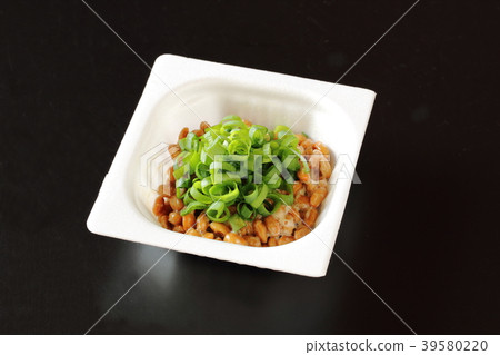 Gavel and Natto 39580220