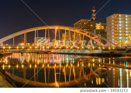 紫色的夜景 北九州市小倉北區 照片素材 圖片 圖庫