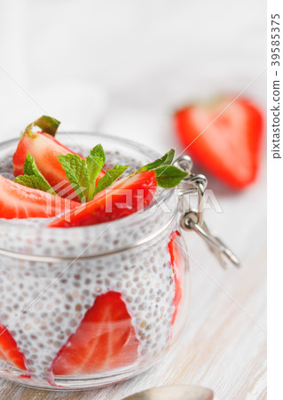 Close-up of portion chia pudding Close-up of portion chia pudding 39585375