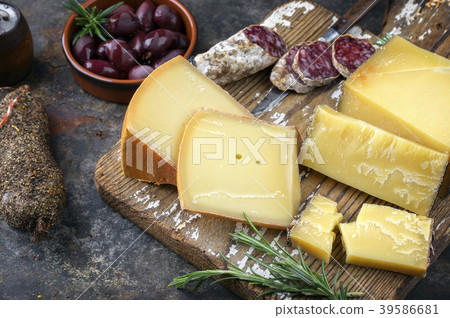 Traditional French cold cuts with Cheese and Salam Traditional French cold cuts with Cheese and Salam 39586681