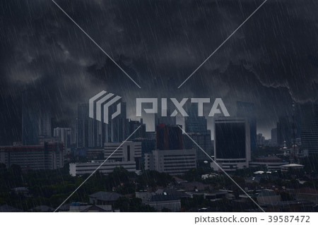 Dark rain cloud with lightning storm Dark rain cloud with lightning storm 39587472