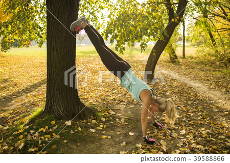 Upside down 39588866