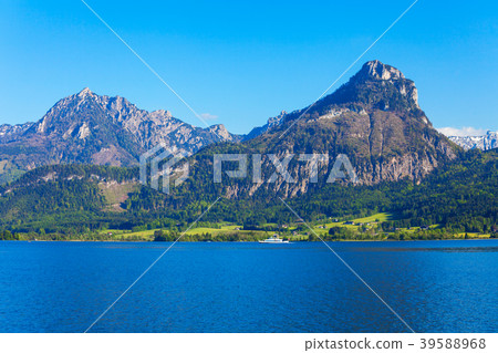Wolfgangsee lake in Austria 39588968
