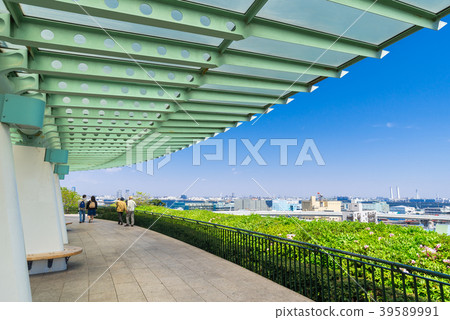 橫濱公園可欣賞到港口的景色 39589991