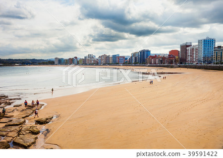 City beach in Gijon, Spain 39591422