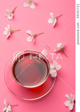 Petals and tea 39591722