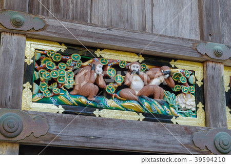 Nikko Toshogu Shrine God Stable Monkey 39594210