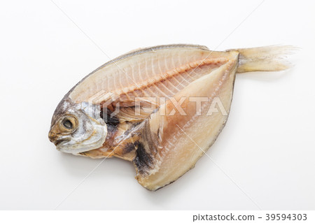 Dried fish 39594303