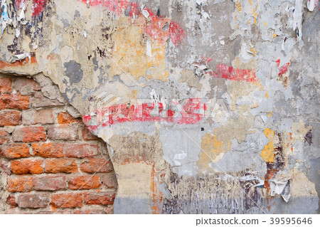 Old bick wall 39595646