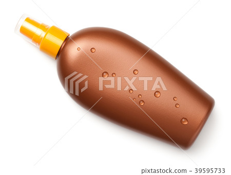 Suntan Oil Bottle Isolated on White Background 39595733