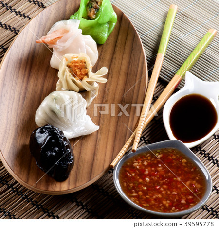 Assorted Dim Sum Assorted Dim Sum 39595778
