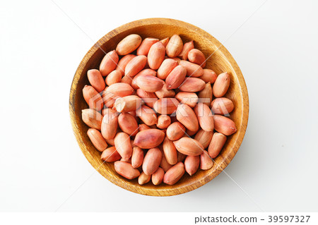 烤花生 39597327
