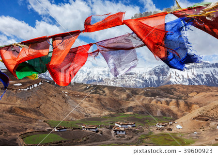 Buddhist flags in sky 39600923