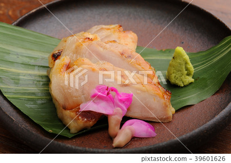 Tavern food Pickled chicken meat Tavern food Pickled chicken meat 39601626