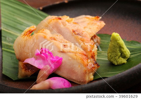 Tavern food Pickled chicken meat Tavern food Pickled chicken meat 39601629