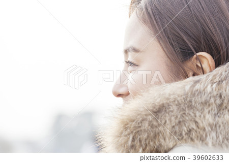 年輕的女人,旅行,江陵,江原道 年輕的女人,旅行,江陵,江原道 39602633