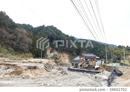 在大雨之後的九州北部災害發生8個月後的朝倉市_栃木縣石灣區（2018年3月） 39602702