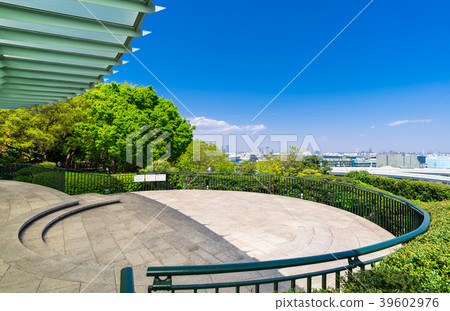 橫濱公園可欣賞到港口的景色 39602976