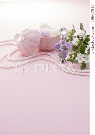 cosmetics cosmetics 39607010