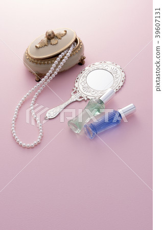 女士配飾 39607131