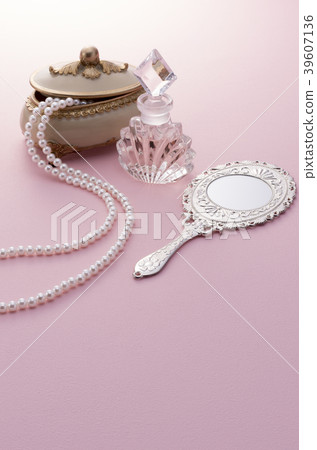 女士配飾 39607136