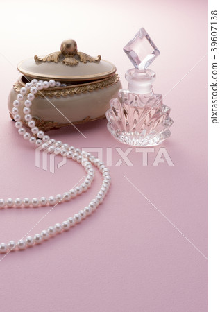 女士配飾 39607138