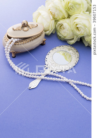 女士配飾 39607153